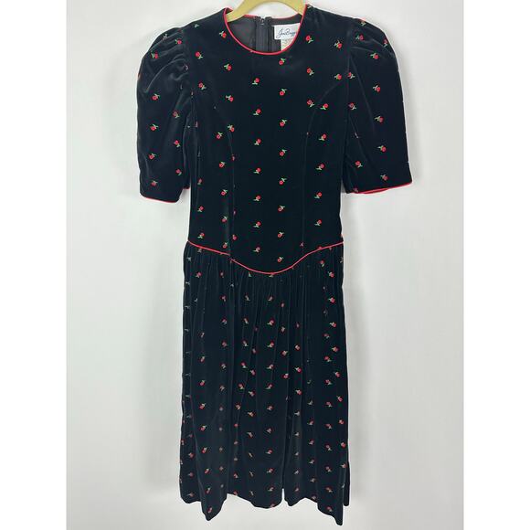 VTG Jan Briggs Size Small Medium Embroidered Roses Black Velvet Dress Retro 90s - Picture 2 of 13